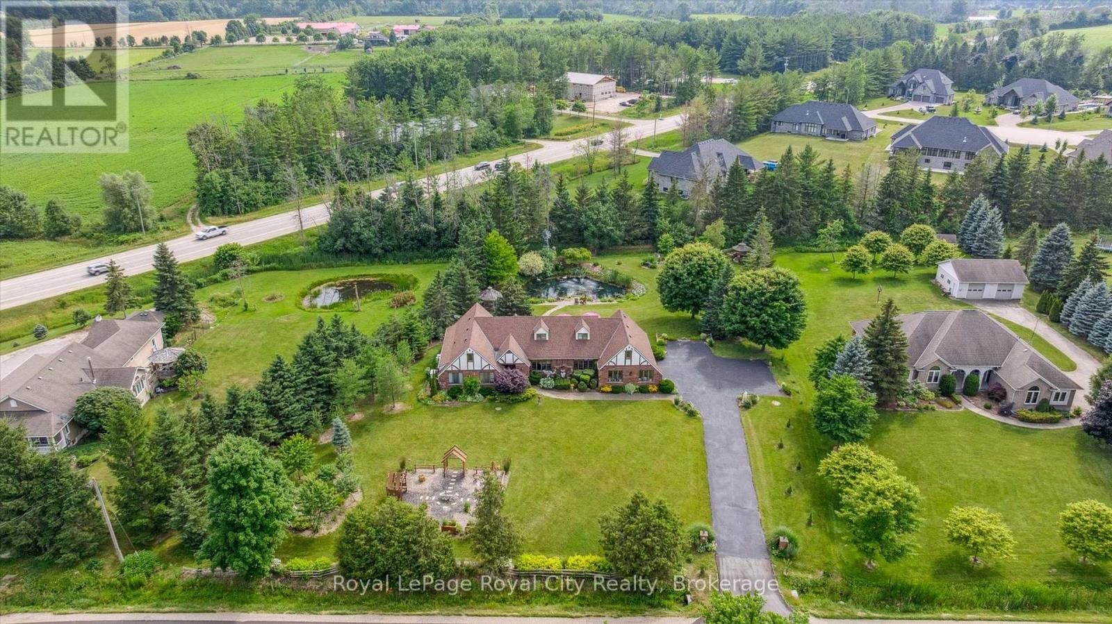 Photo 2 of 5792 8th Line E, Guelph Eramosa ON