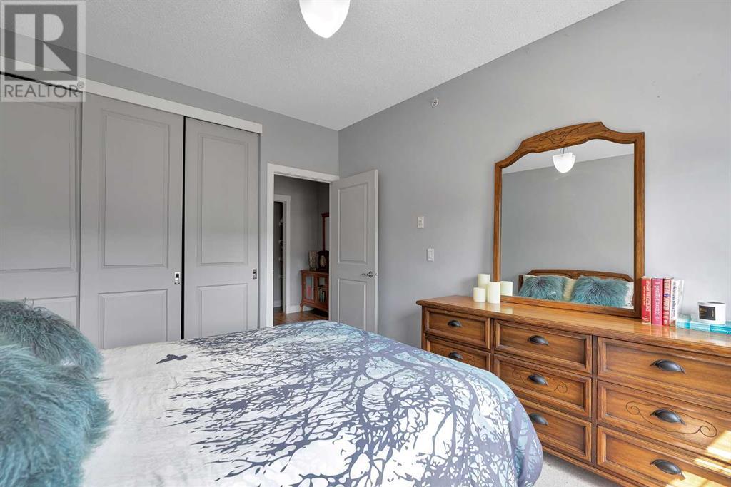 Single Family House for Sale in   Lake Fraser Drive SE Lake Bonavista Calgary 
