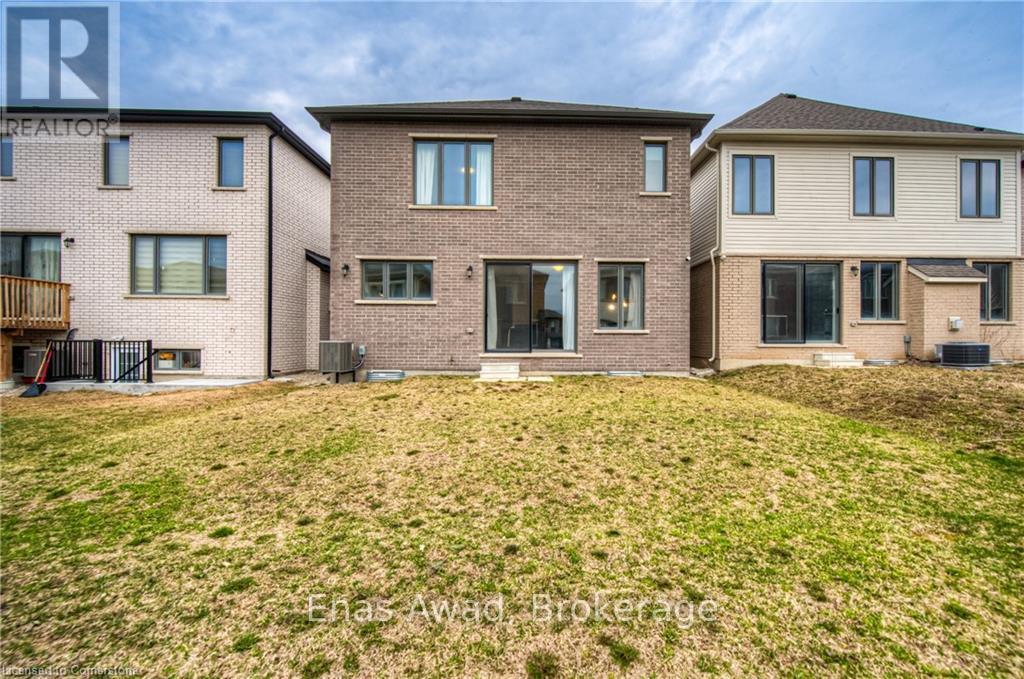 Photo 5 of 19 William Nador Street, Kitchener ON