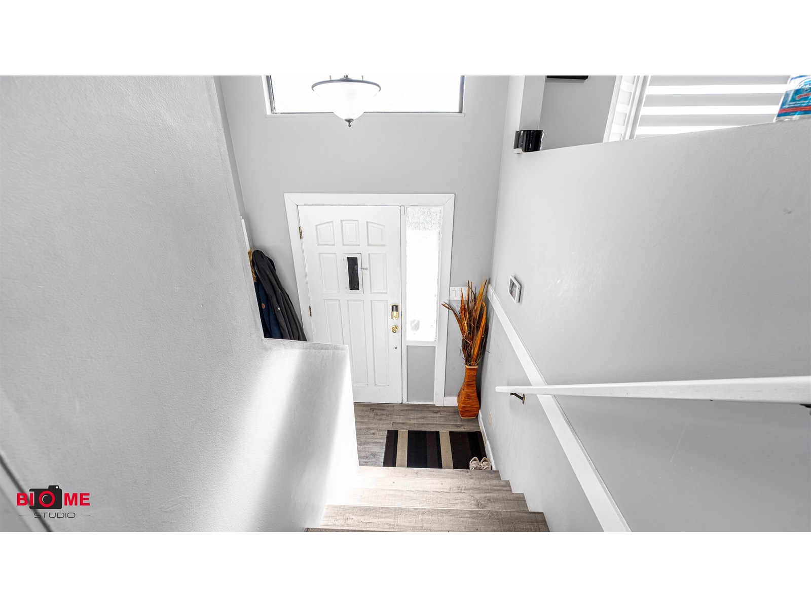 Photo 11 of 6661 141 Street, Surrey BC