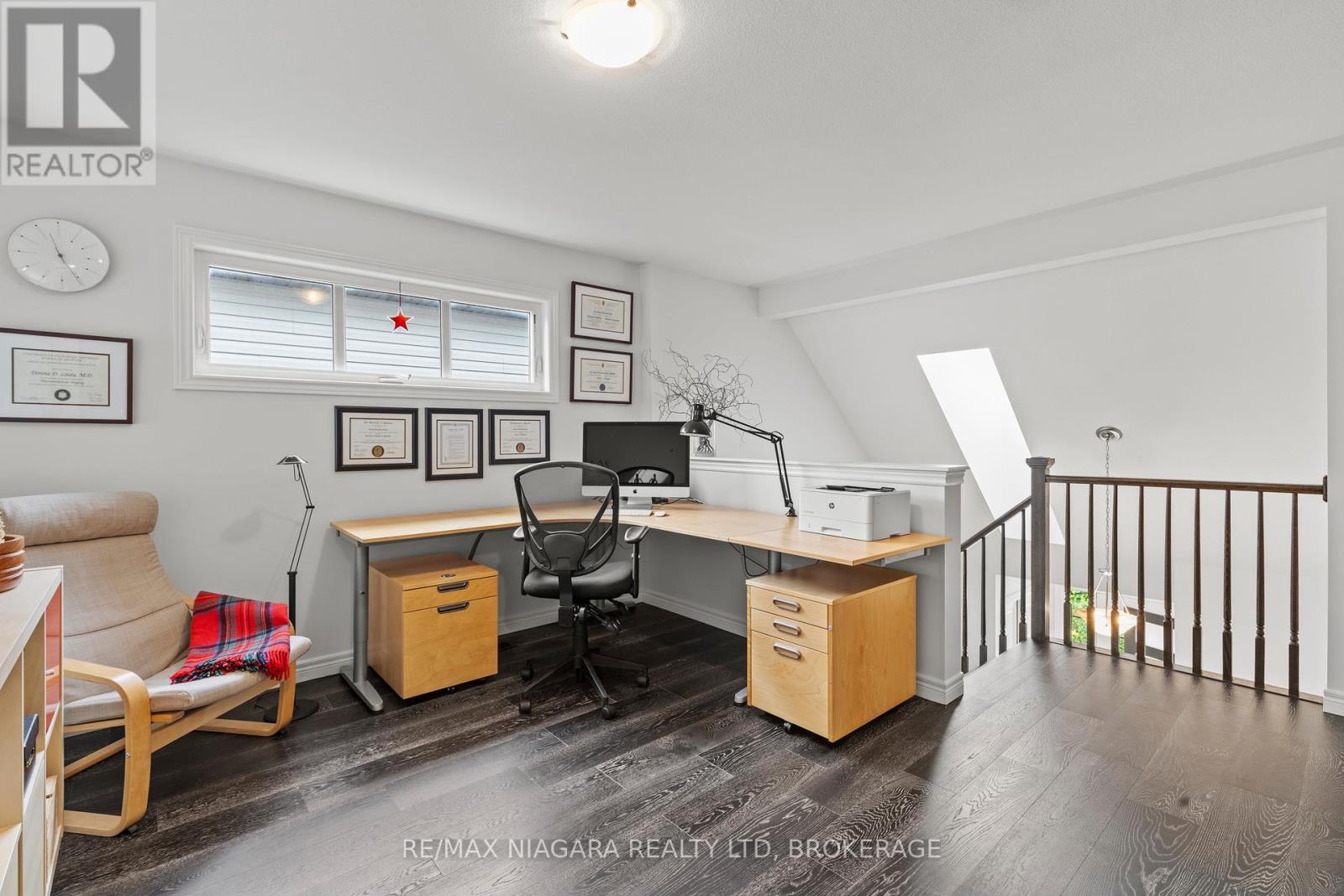 Photo 1 of 5799 Osprey Street, Niagara Falls ON