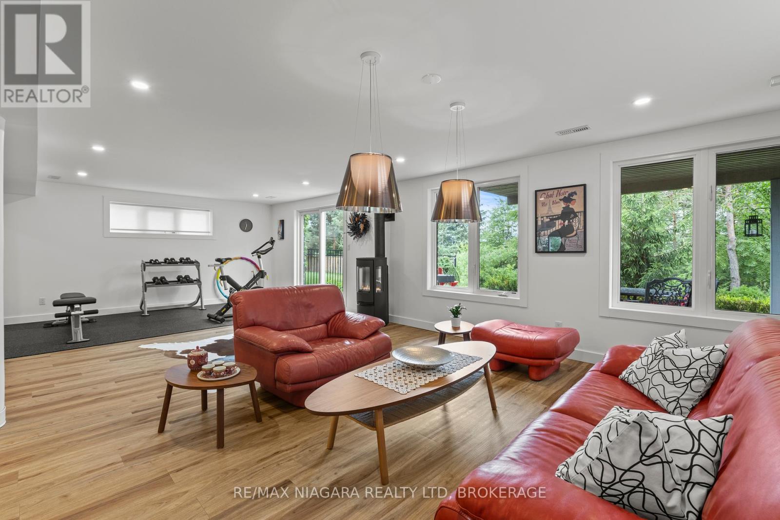 Photo 19 of 5799 Osprey Street, Niagara Falls ON