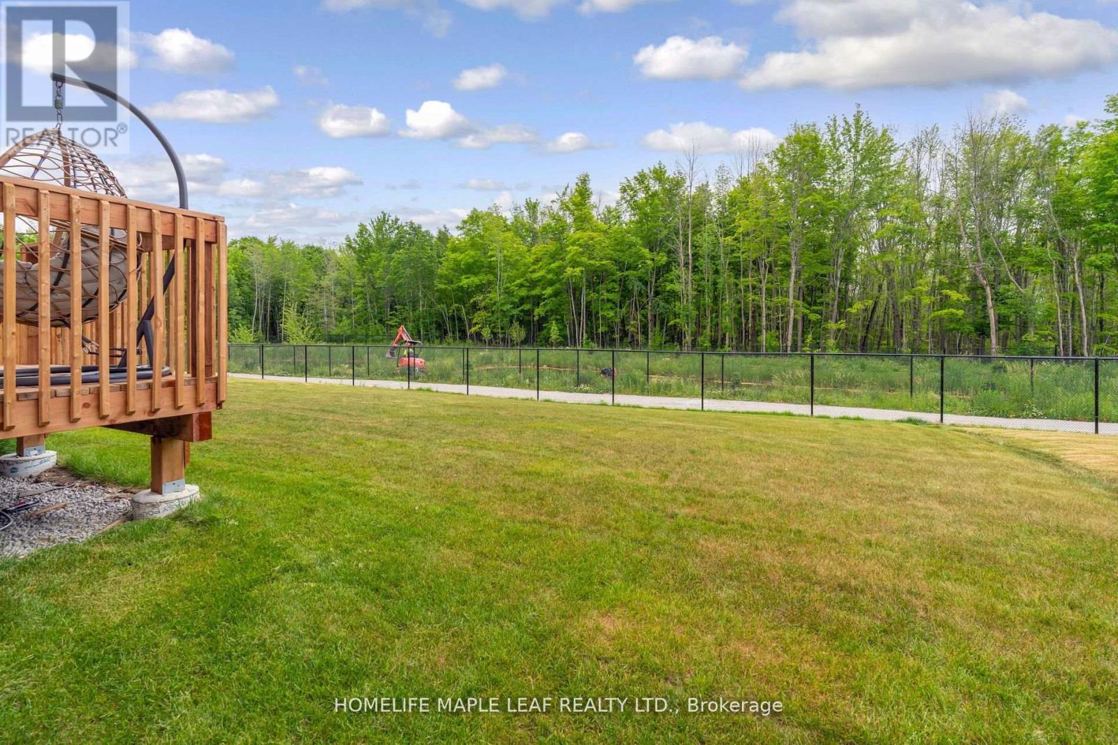 Photo 10 of 3153 Searidge Street, Severn ON