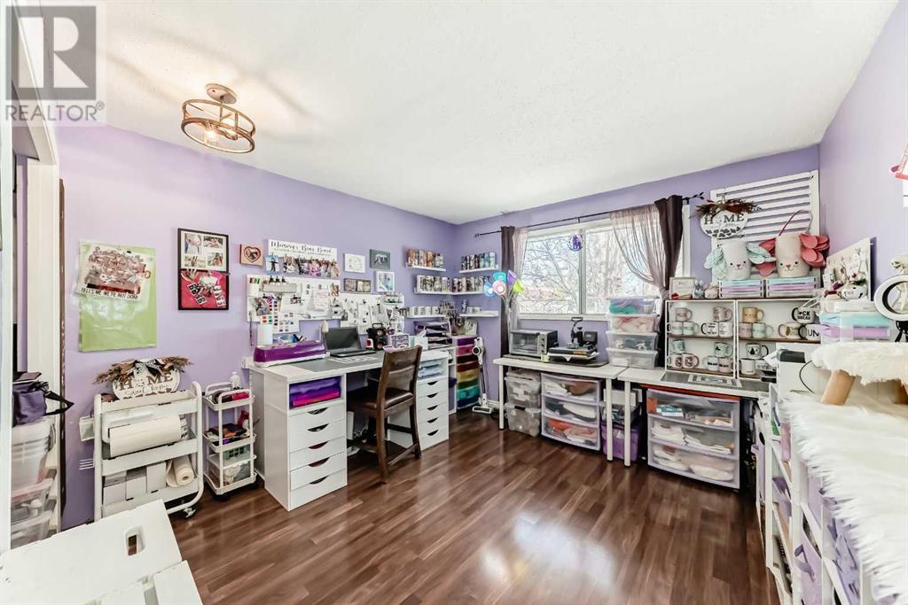 Single Family House 4 Level for Sale in  Whitehorn Drive NE Whitehorn Calgary 