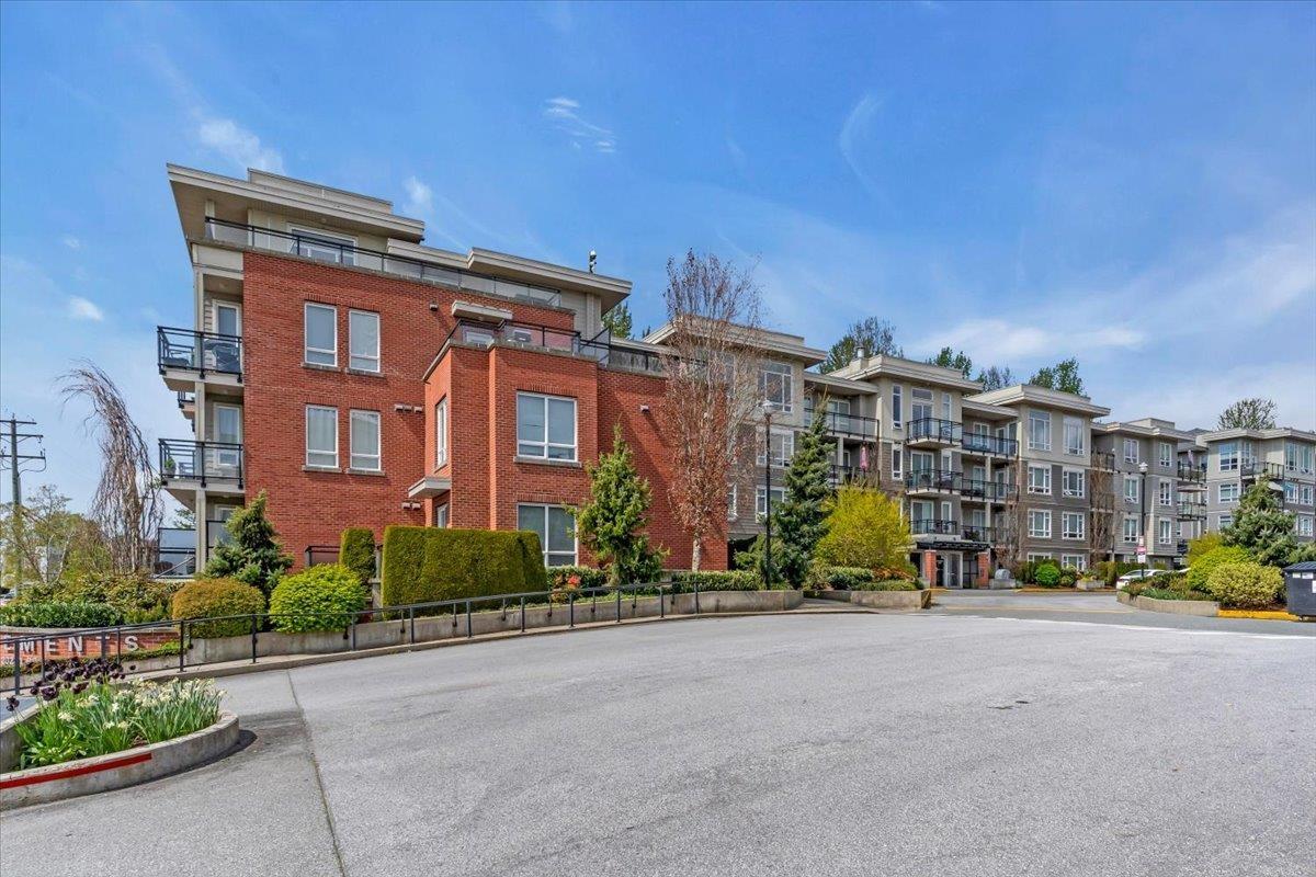 Photo 1 of A 119 20211 66 Avenue, Langley BC
