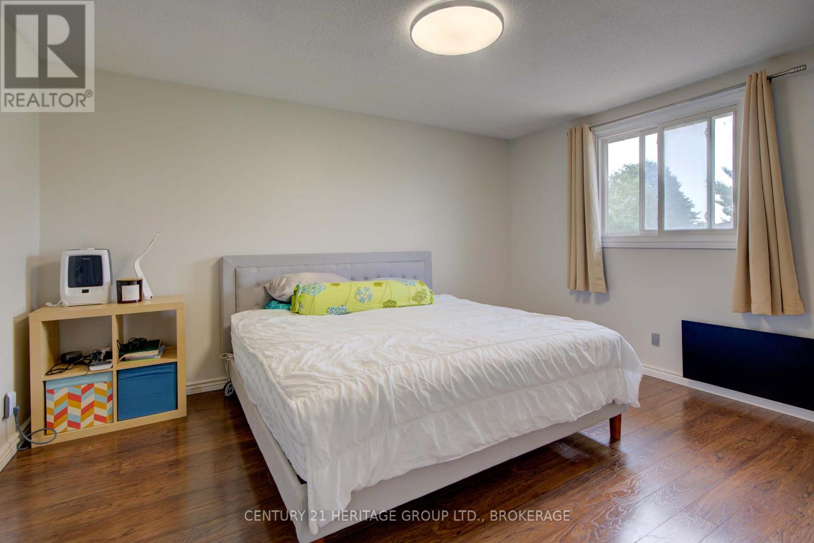 Photo 24 of 836 Milford Drive, Kingston ON
