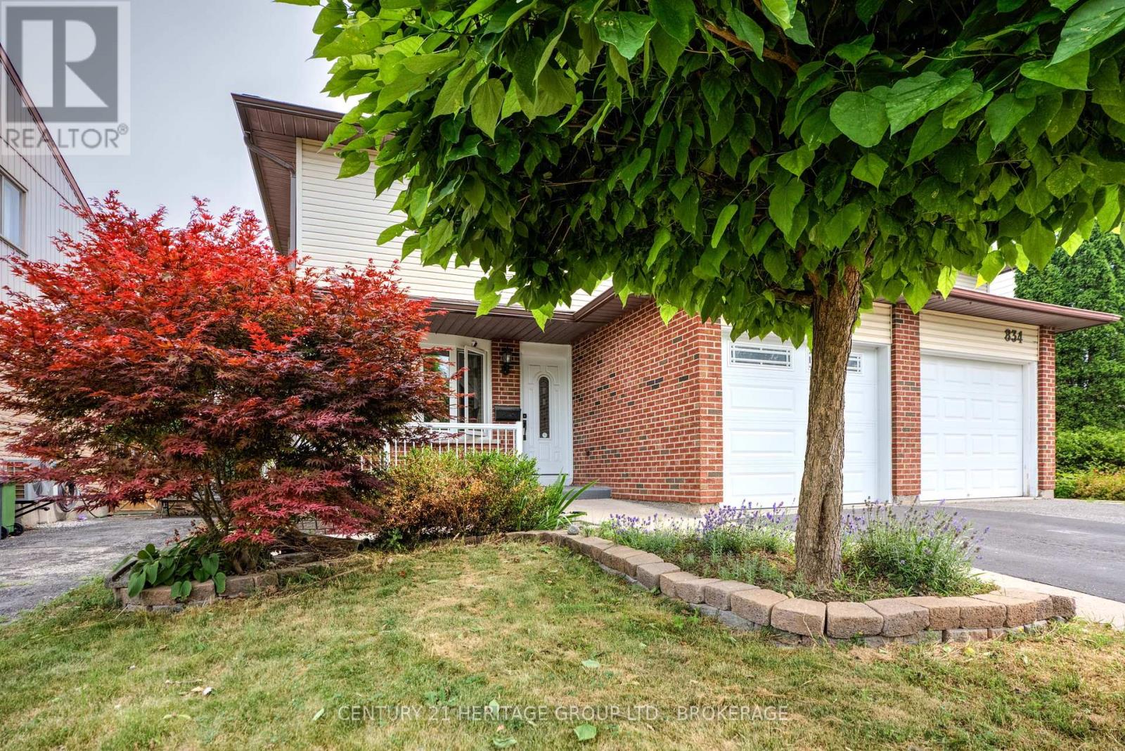Photo 2 of 836 Milford Drive, Kingston ON