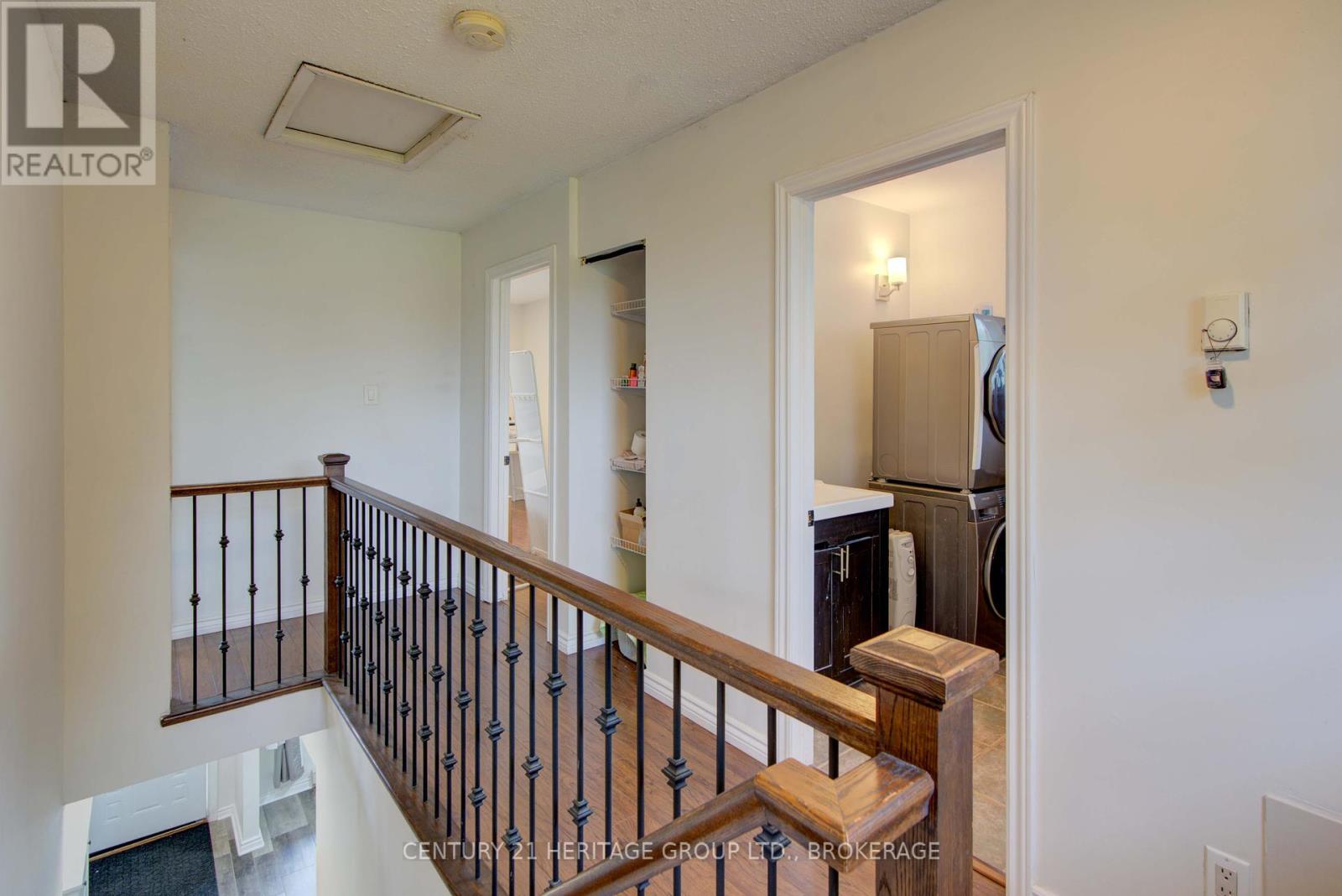 Photo 19 of 836 Milford Drive, Kingston ON