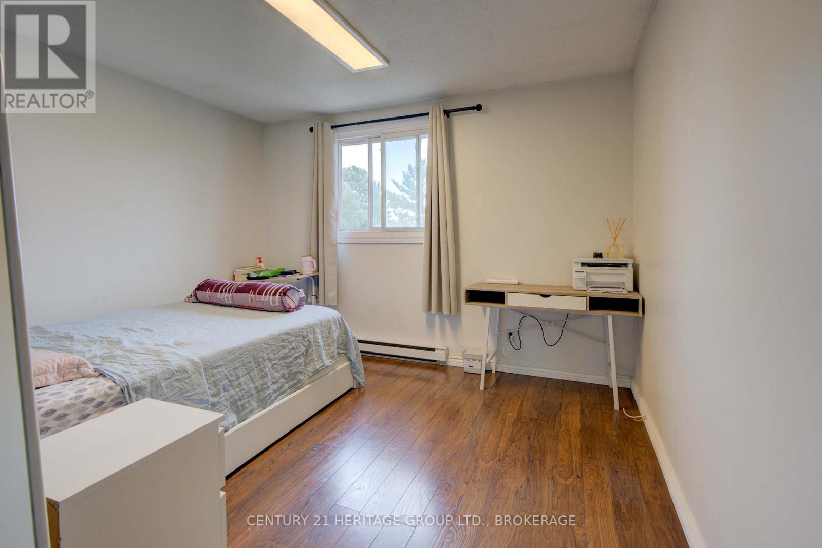 Photo 27 of 836 Milford Drive, Kingston ON
