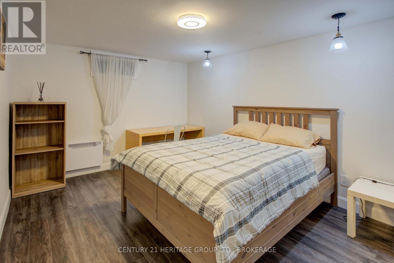 Photo 34 of 836 Milford Drive, Kingston ON