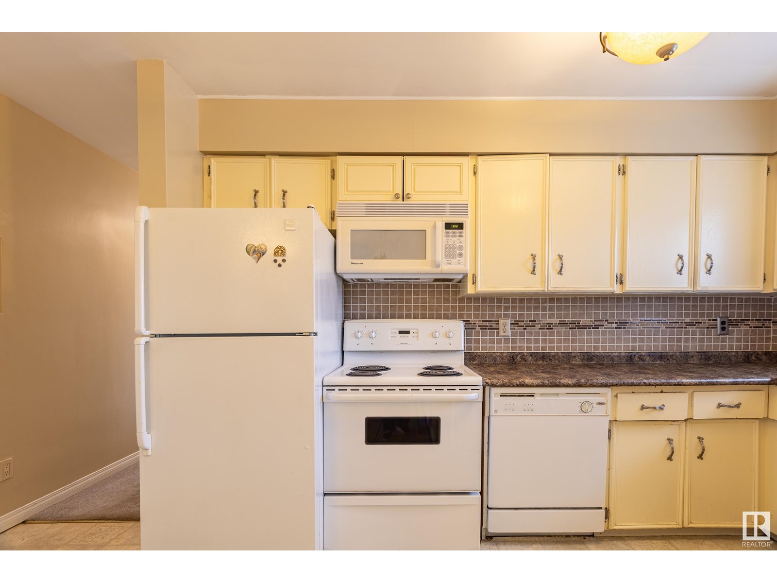 Photo 14 of 13116 136 Av Nw, Edmonton AB