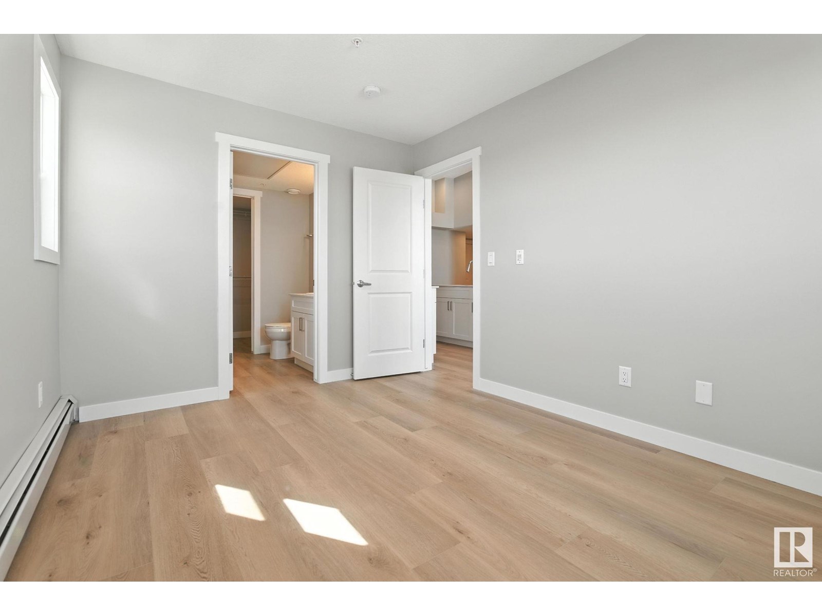 Photo 12 of 428 1506 Tamarack Blv Nw, Edmonton AB
