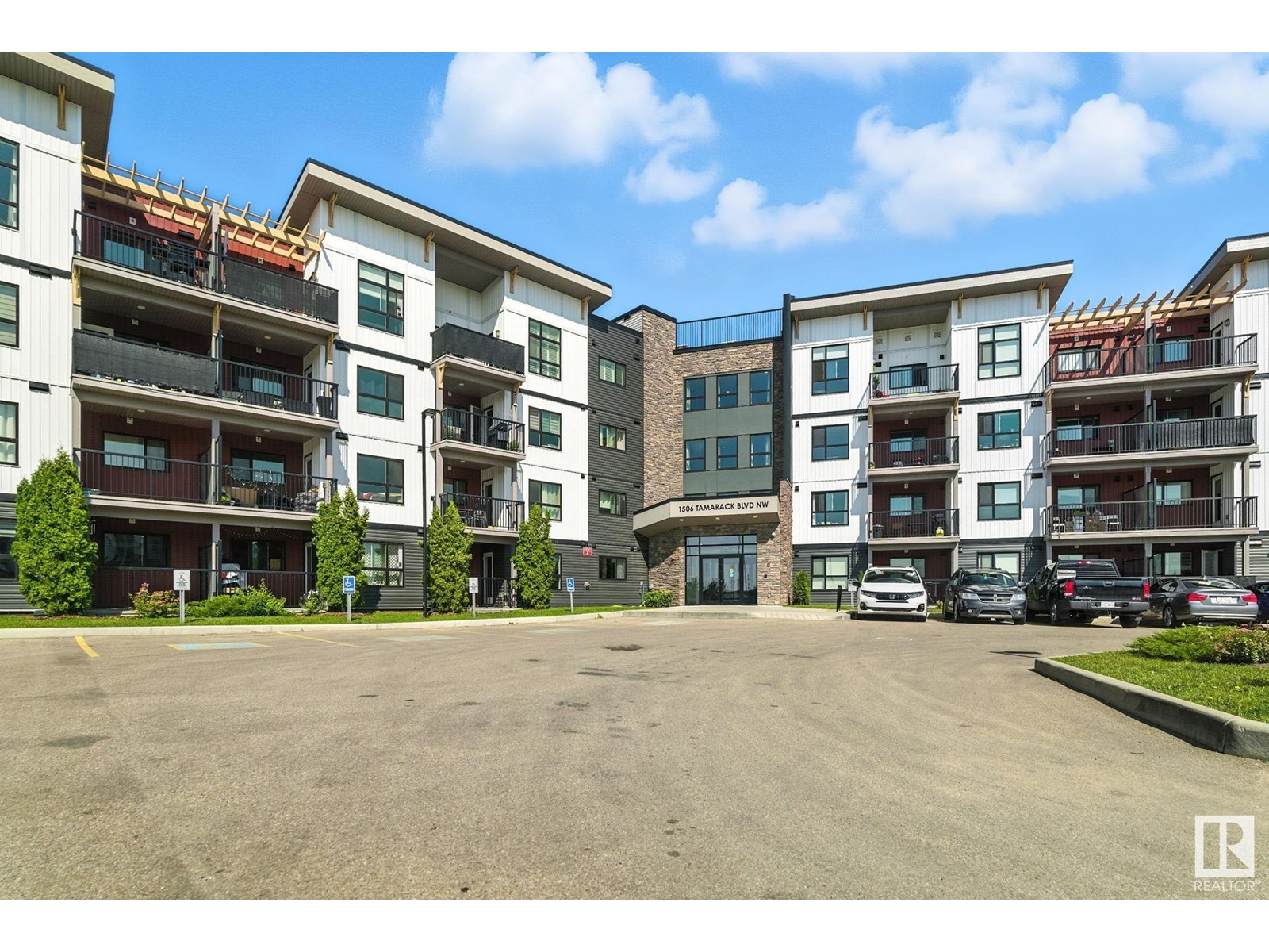 Photo 9 of 428 1506 Tamarack Blv Nw, Edmonton AB