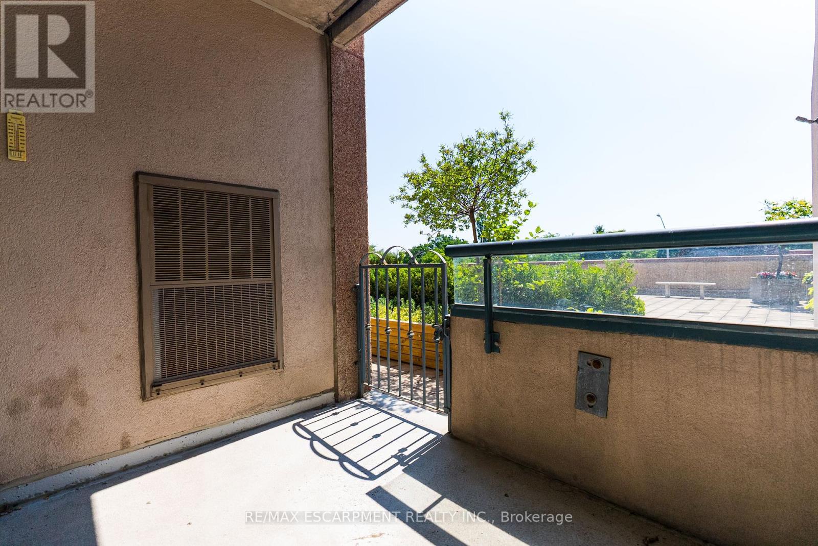 Photo 34 of 409 1 Belvedere Court, Brampton ON