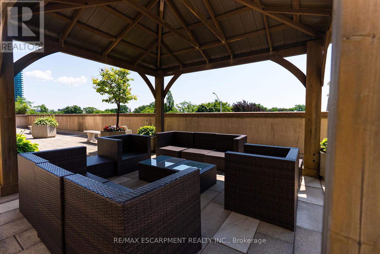 Photo 21 of 409 1 Belvedere Court, Brampton ON