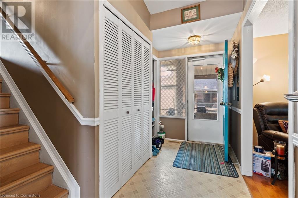 Photo 11 of 8164 Catalina Street, Niagara Falls ON