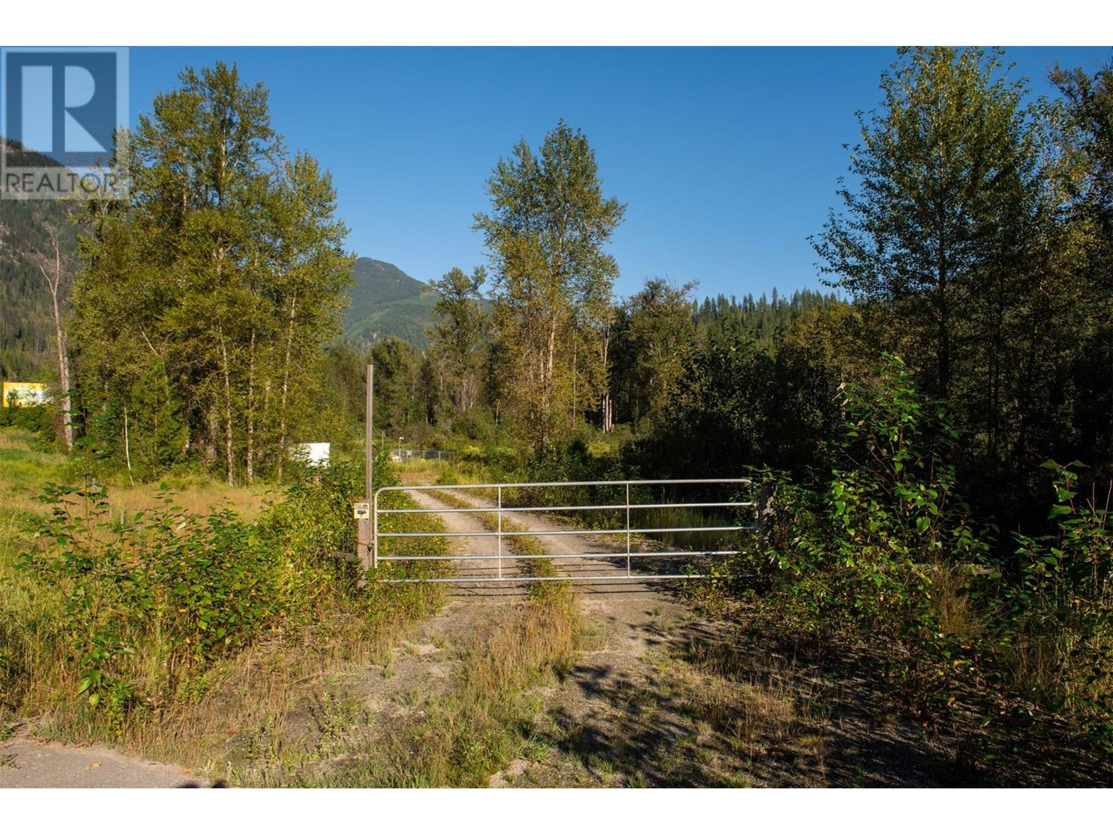 Photo 24 of 5704 Trans Canada Highway, Malakwa BC