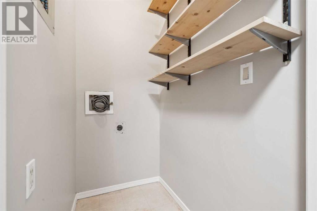 Single Family House for Sale in    Avenue SW Sunalta Calgary 
