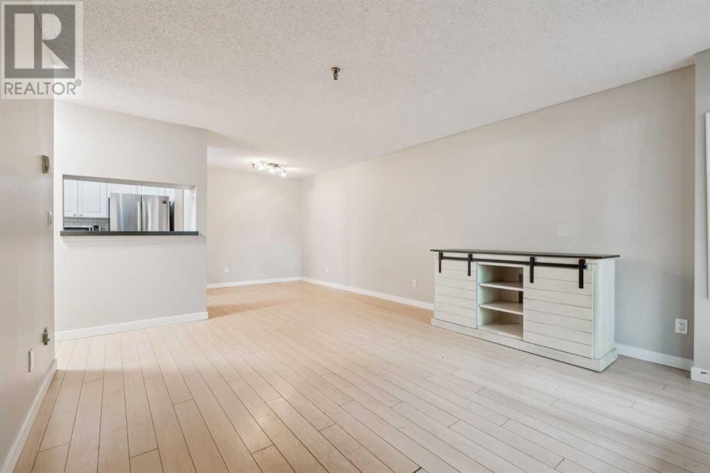 Single Family House for Sale in    Avenue SW Sunalta Calgary 