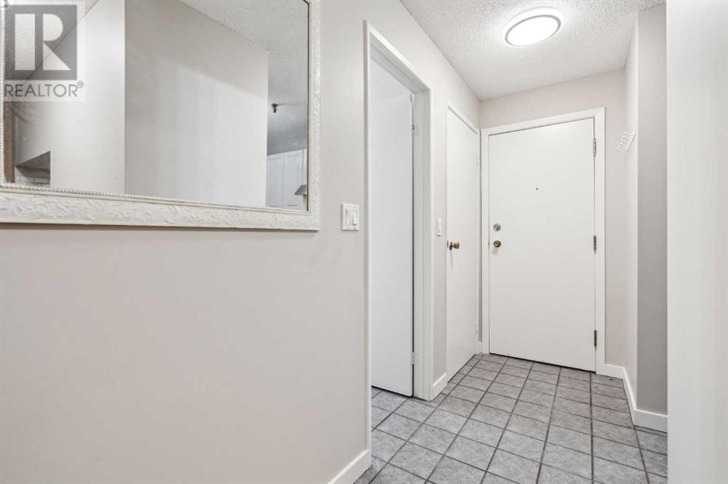 Single Family House for Sale in    Avenue SW Sunalta Calgary 