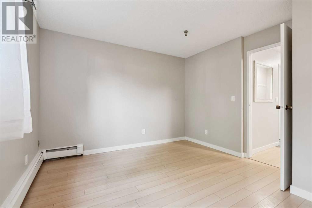 Single Family House for Sale in    Avenue SW Sunalta Calgary 