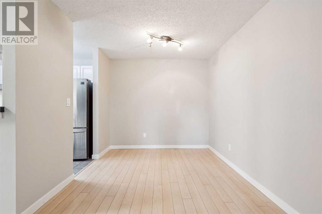 Single Family House for Sale in    Avenue SW Sunalta Calgary 