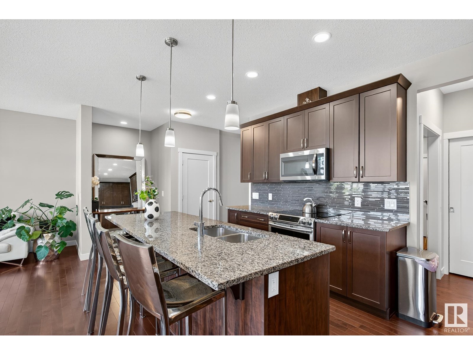 Photo 12 of 5451 Allbright Sq Sw, Edmonton AB