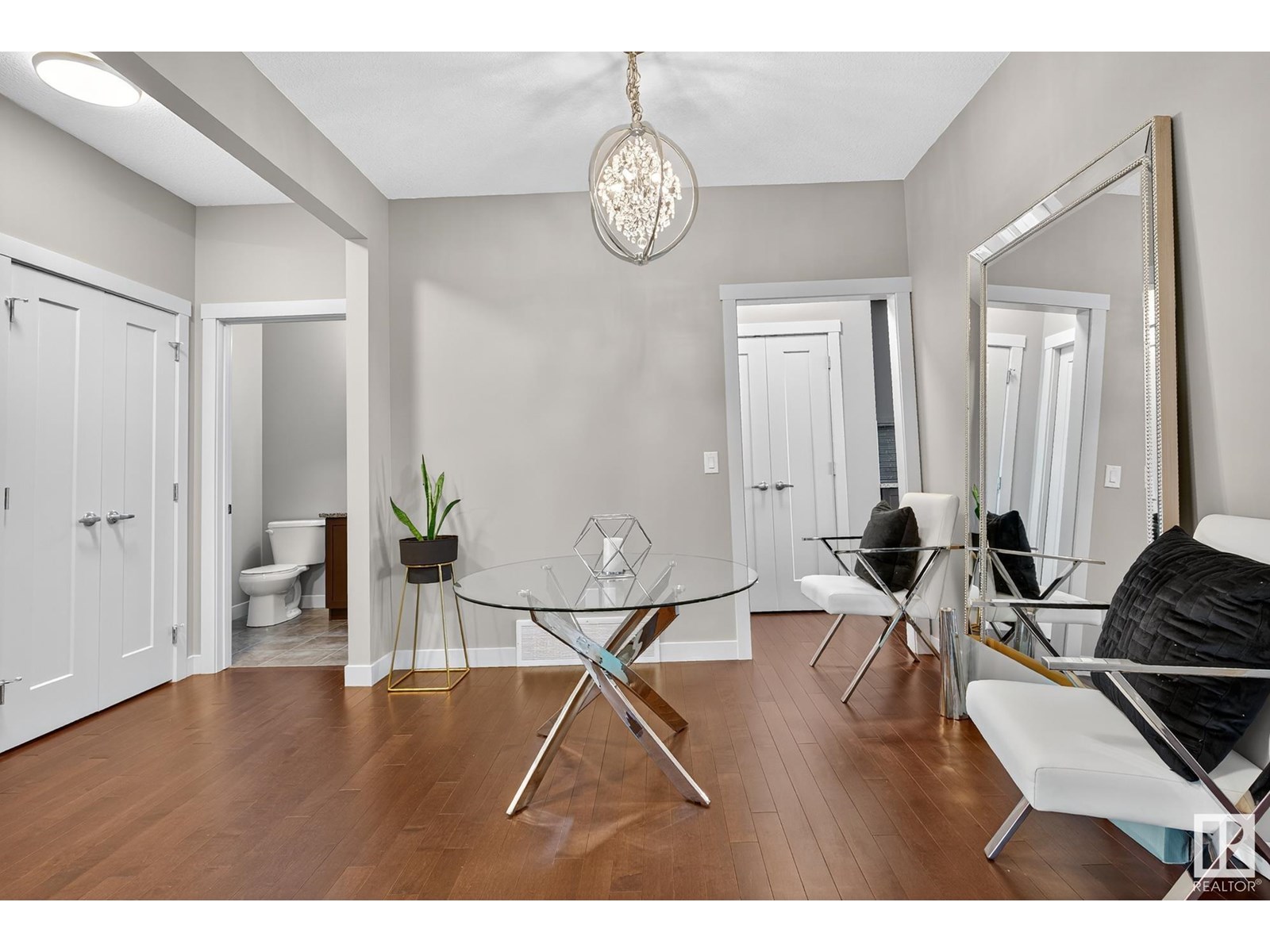 Photo 8 of 5451 Allbright Sq Sw, Edmonton AB