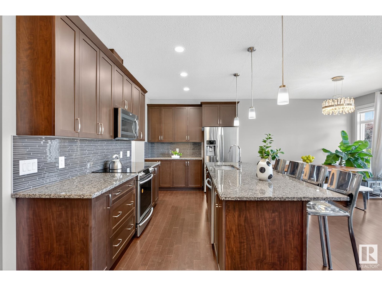 Photo 9 of 5451 Allbright Sq Sw, Edmonton AB