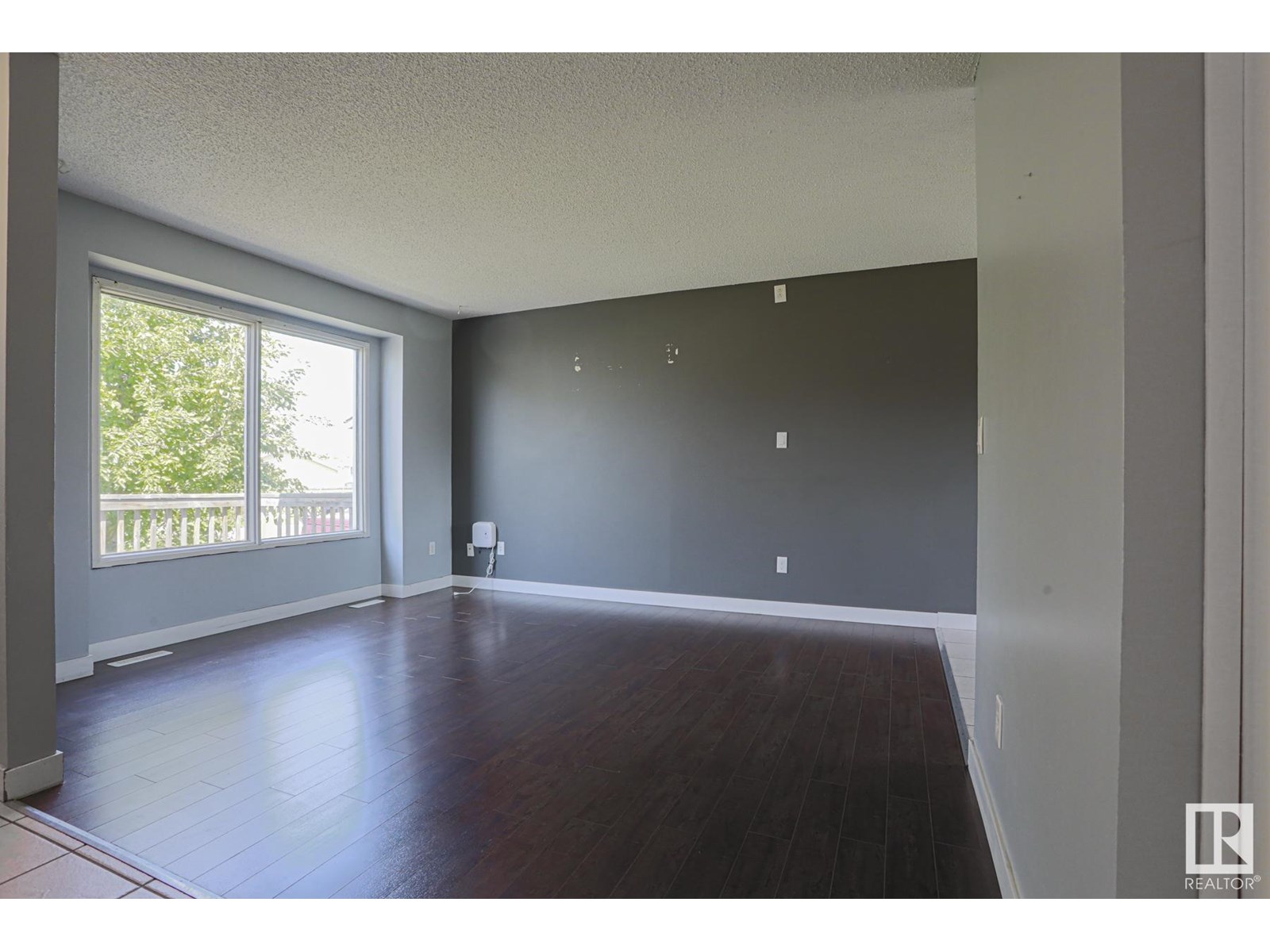 Photo 20 of 1411 35 St Nw, Edmonton AB