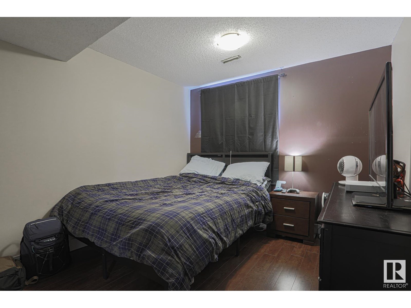 Photo 23 of 1411 35 St Nw, Edmonton AB