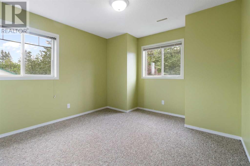 Photo 17 of 605 5220 50 A Avenue, Sylvan Lake AB