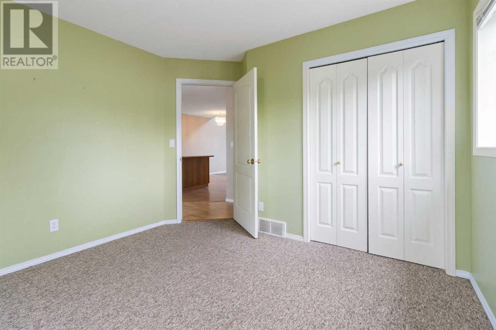 Photo 18 of 605 5220 50 A Avenue, Sylvan Lake AB