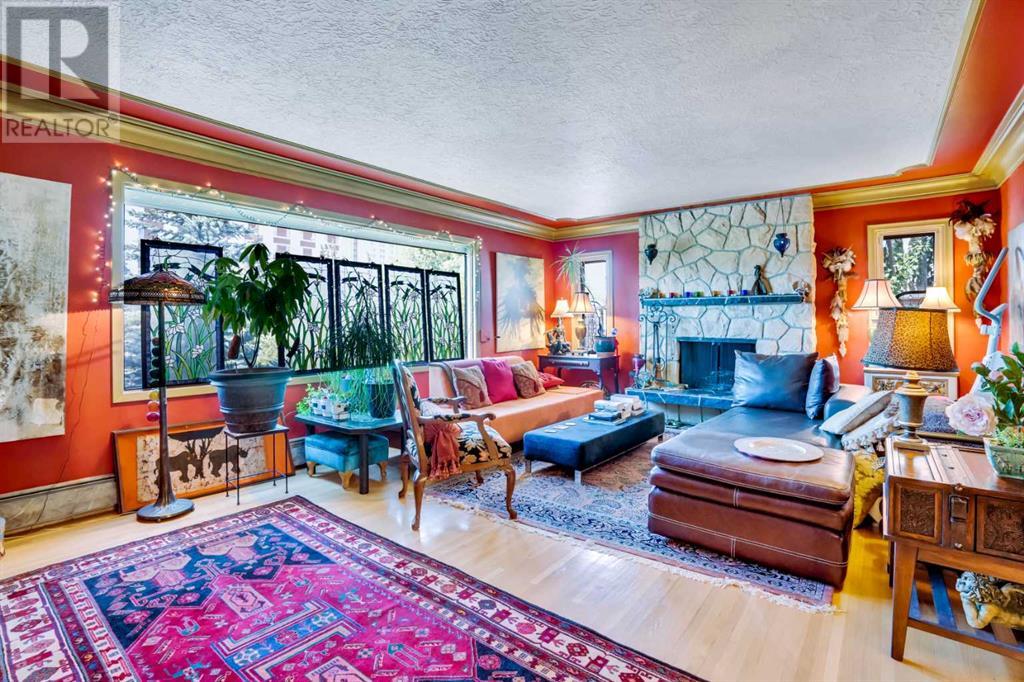 Photo 6 of 1334 Crescent Road Nw, Calgary AB