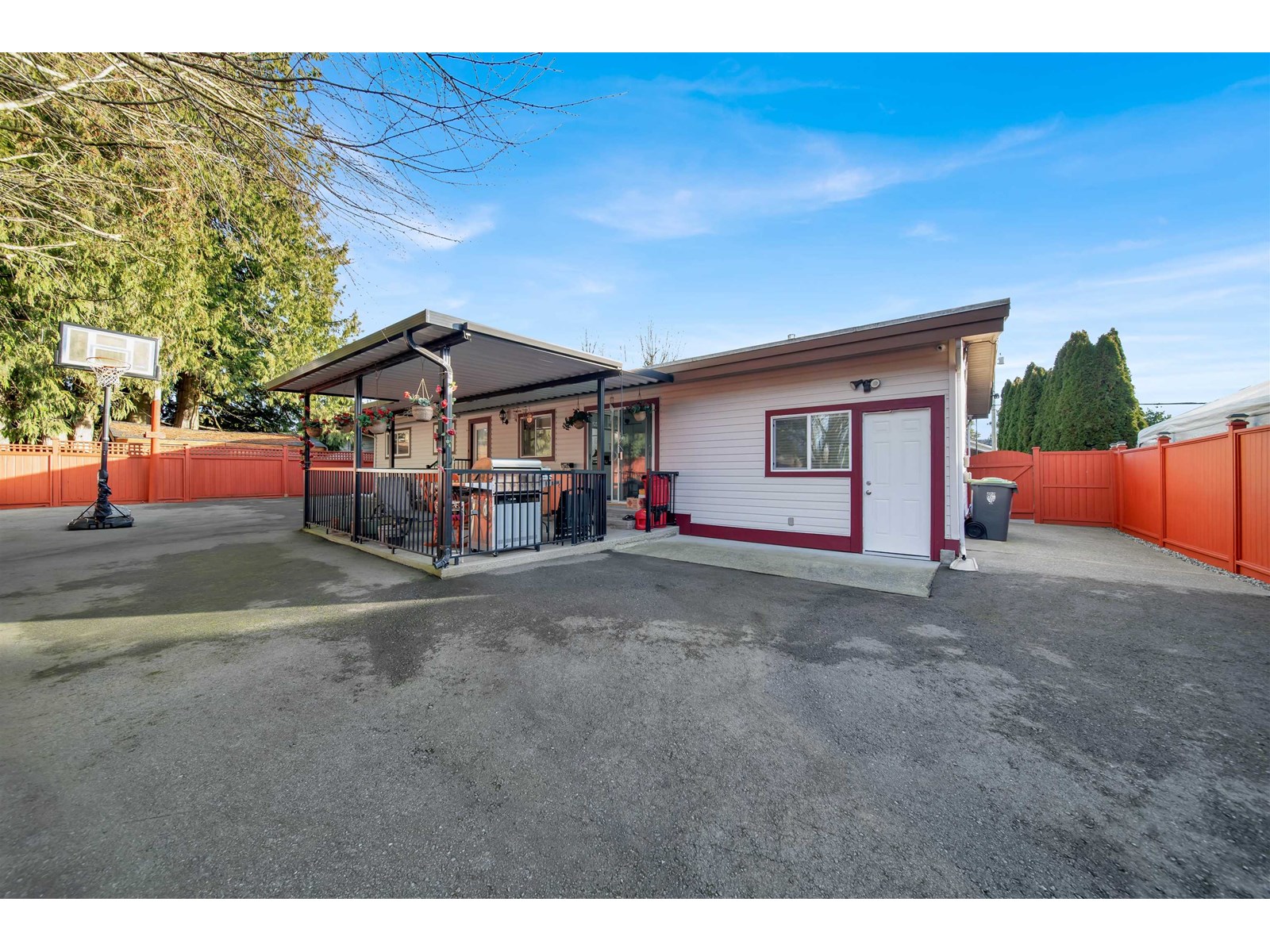 Photo 23 of 26655 32 Avenue, Langley BC