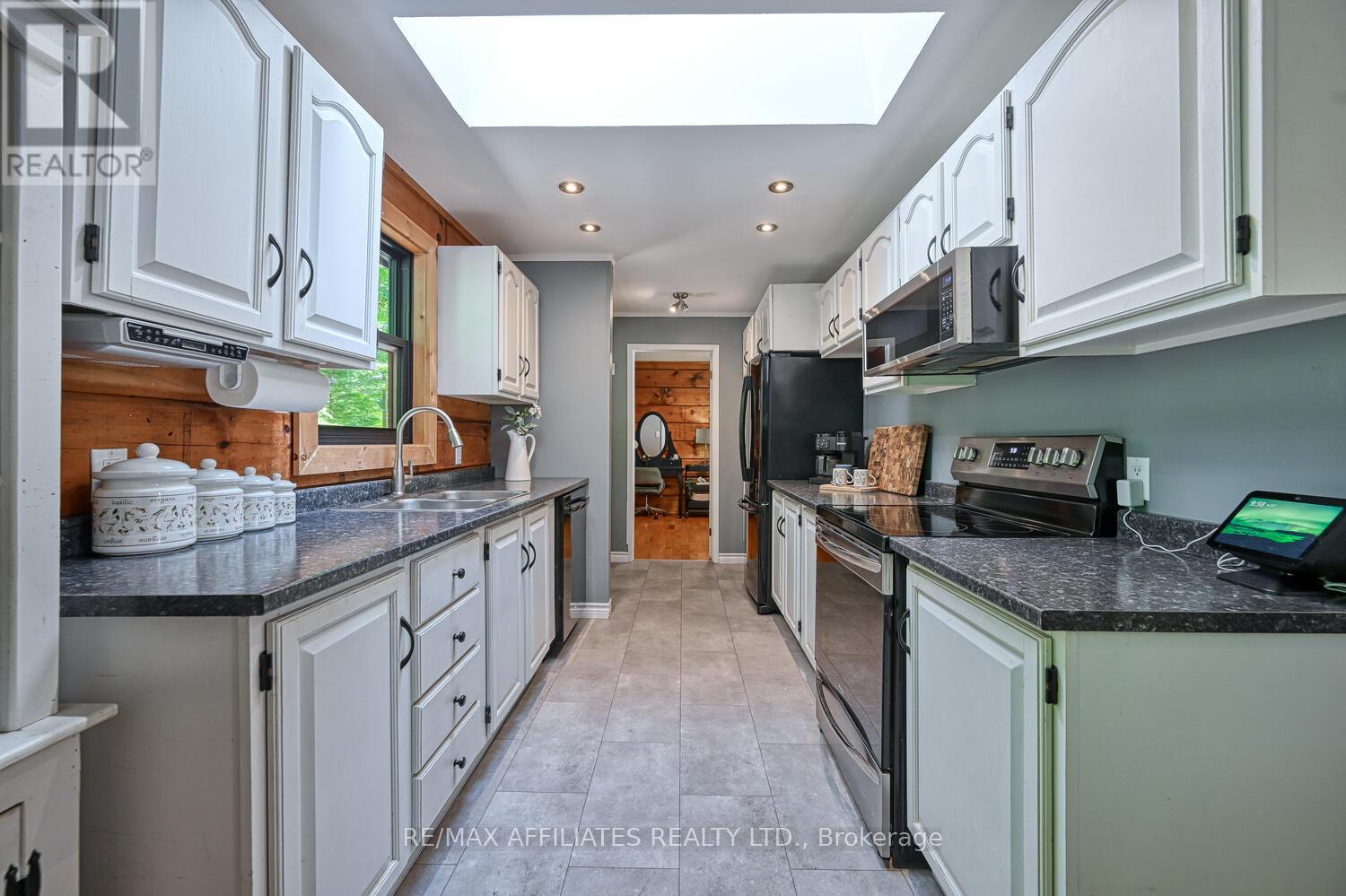 Photo 31 of 133 Sugarhouse Lane, Rideau Lakes ON
