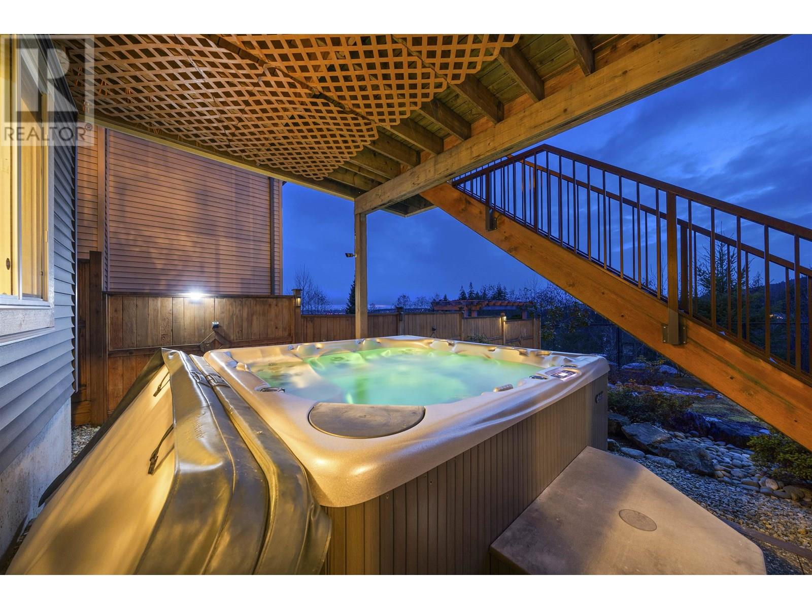 Photo 34 of 1510 Dayton Street, Coquitlam BC