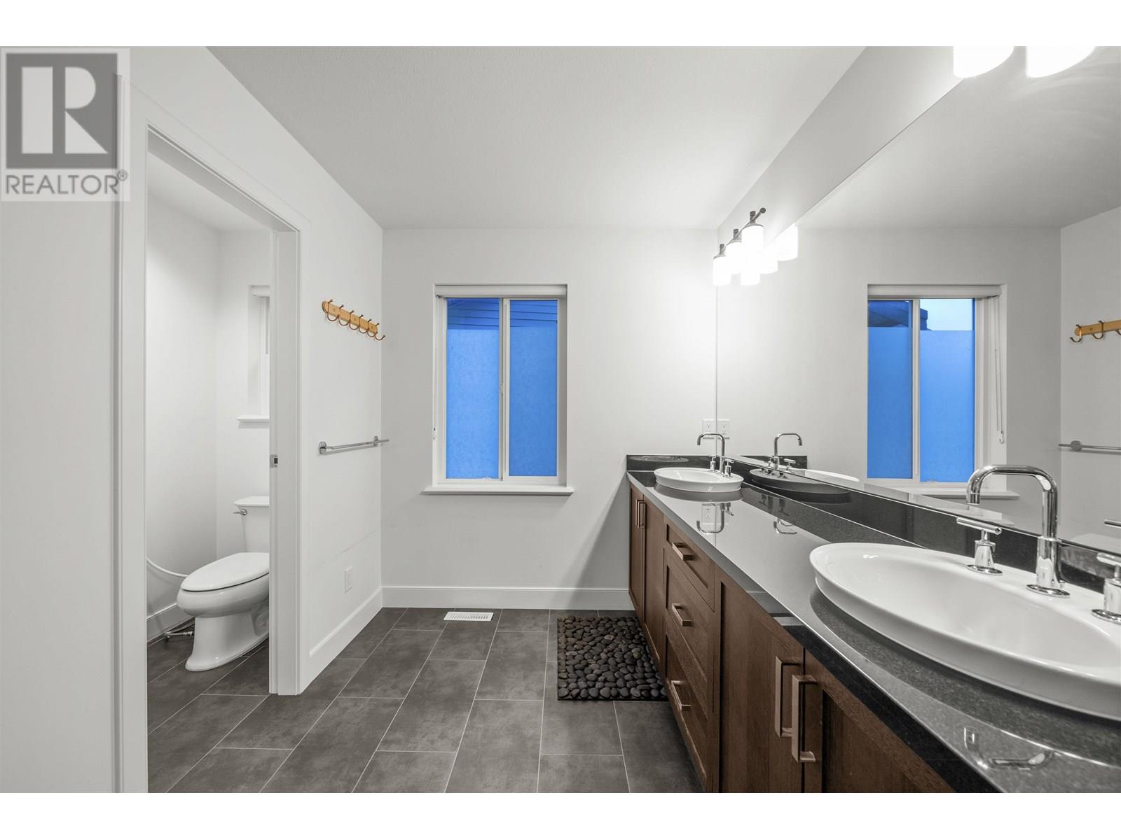 Photo 28 of 1510 Dayton Street, Coquitlam BC