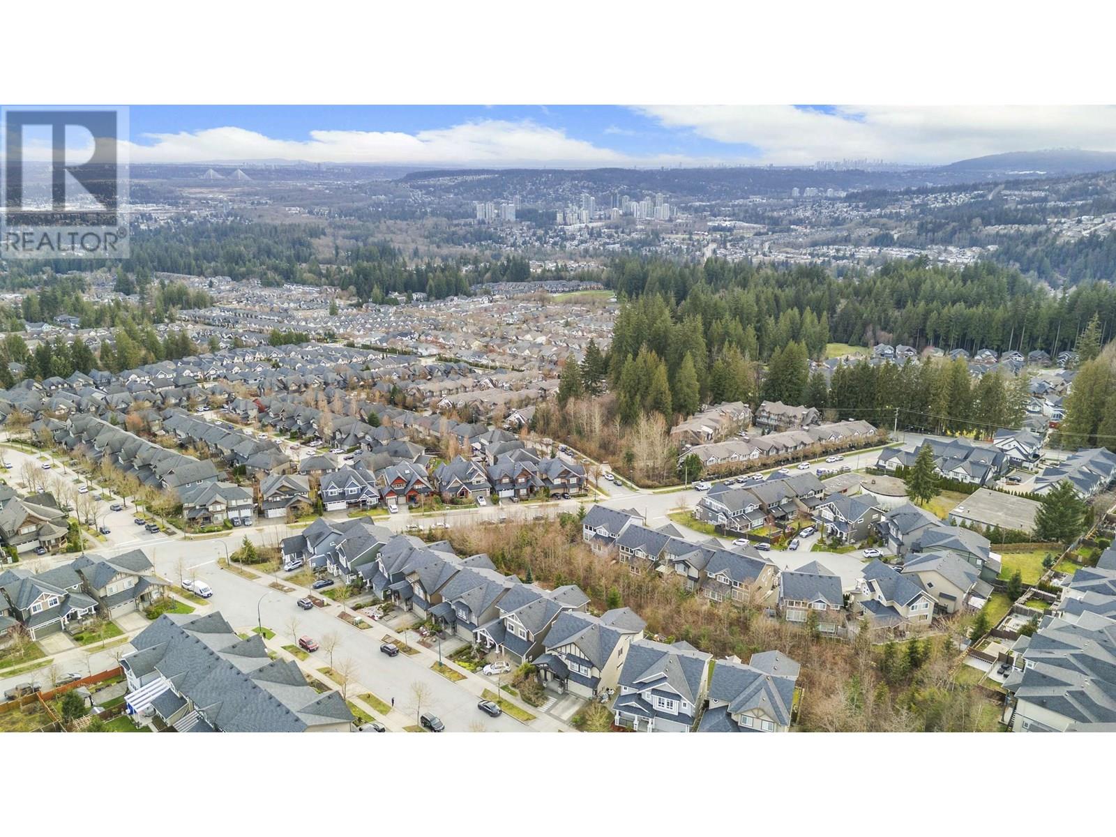 Photo 38 of 1510 Dayton Street, Coquitlam BC