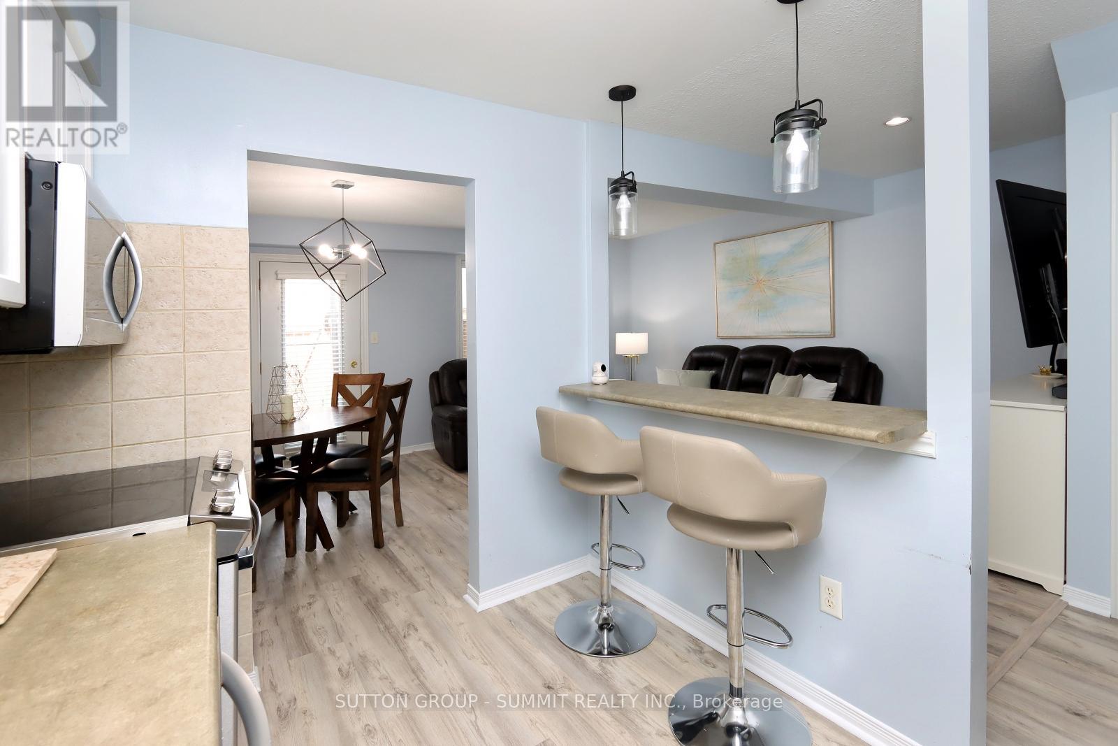 Photo 14 of 25 1771 Upper Wentworth Street, Hamilton ON