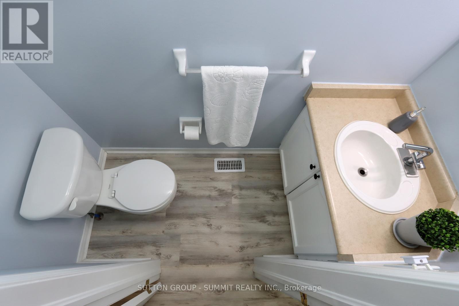 Photo 1 of 25 1771 Upper Wentworth Street, Hamilton ON