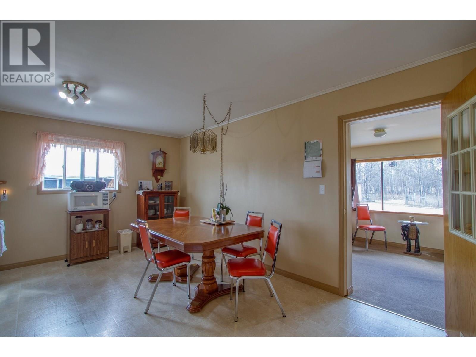 3988 S CARIBOO 97 HIGHWAY, Lac La Hache