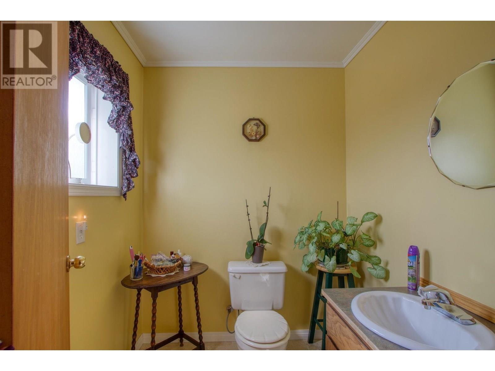 3988 S CARIBOO 97 HIGHWAY, Lac La Hache