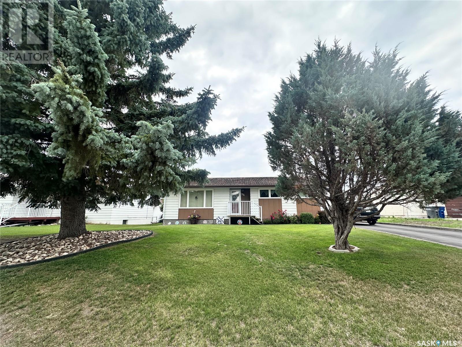 Photo 1 of 214 Edwards Street, Strasbourg SK