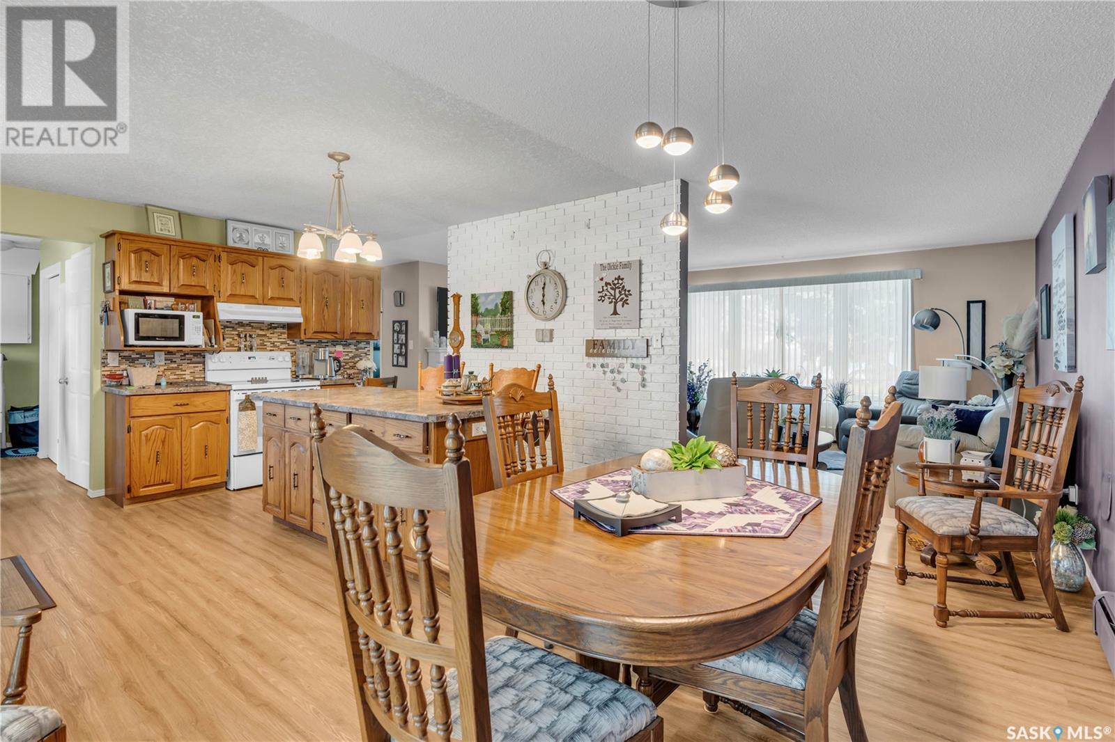 Photo 17 of 214 Edwards Street, Strasbourg SK
