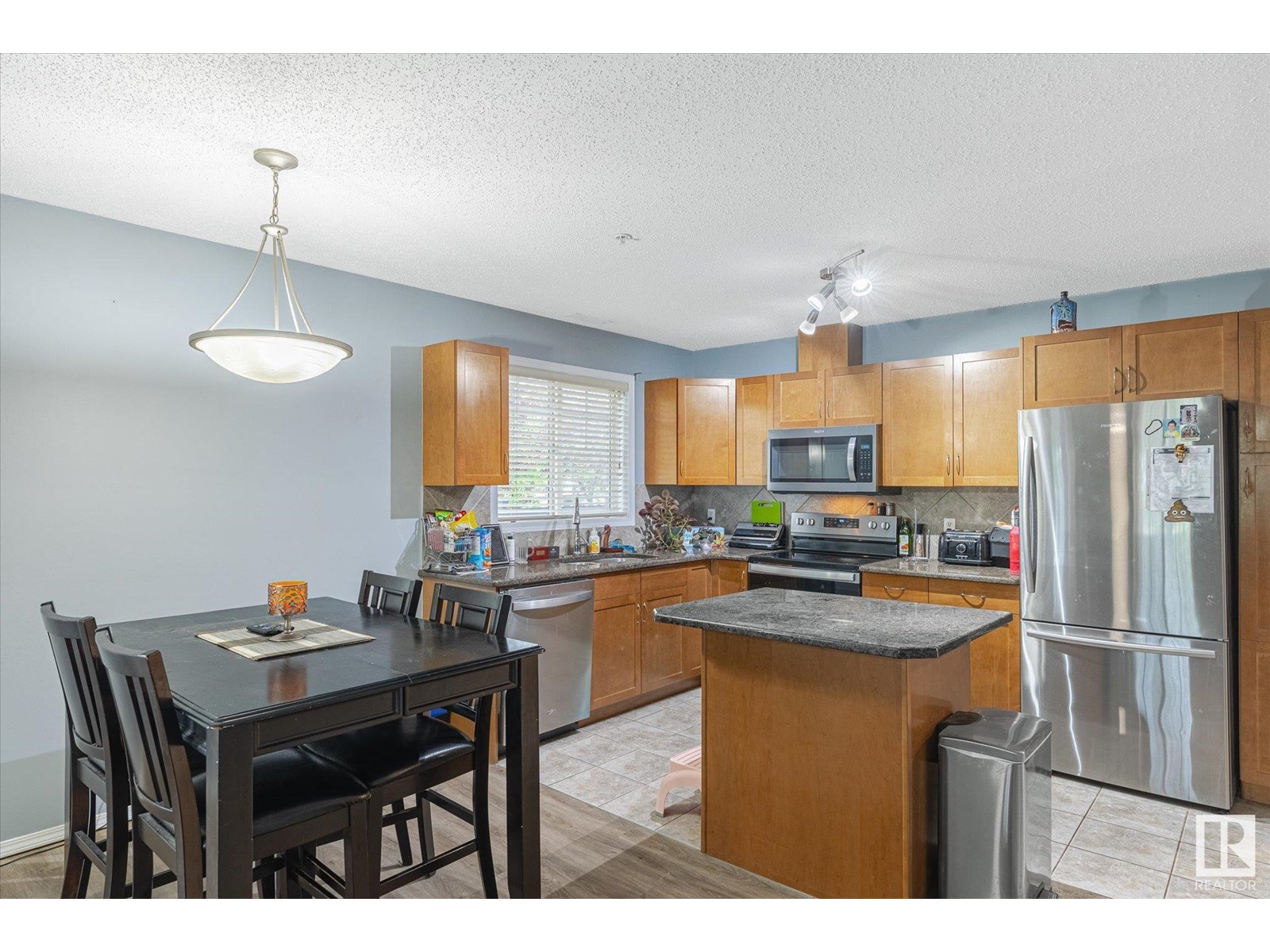 Photo 7 of 101 2098 Blackmud Creek Dr Sw, Edmonton AB
