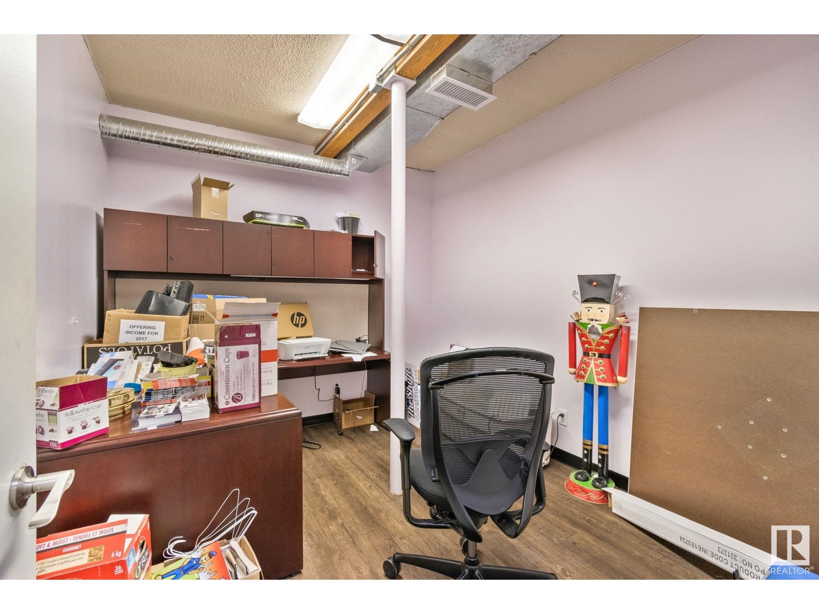 Photo 8 of 9938 70 Av Nw Nw, Edmonton AB