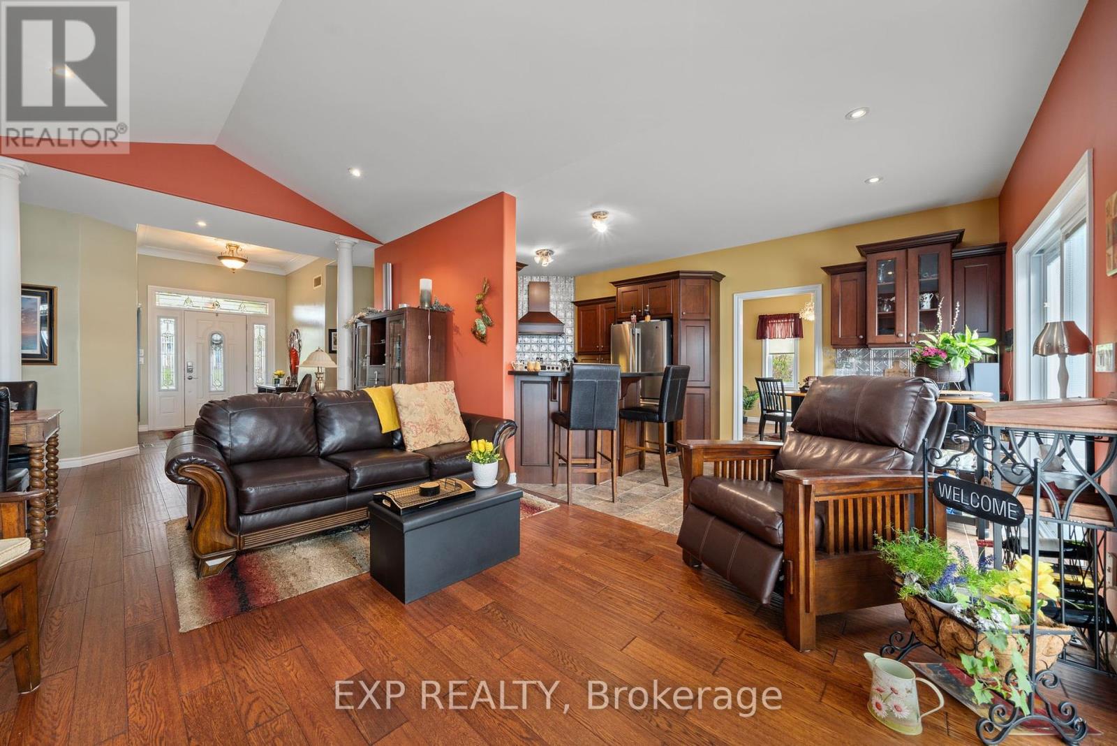 Photo 14 of 127 River Drive, Quinte West ON