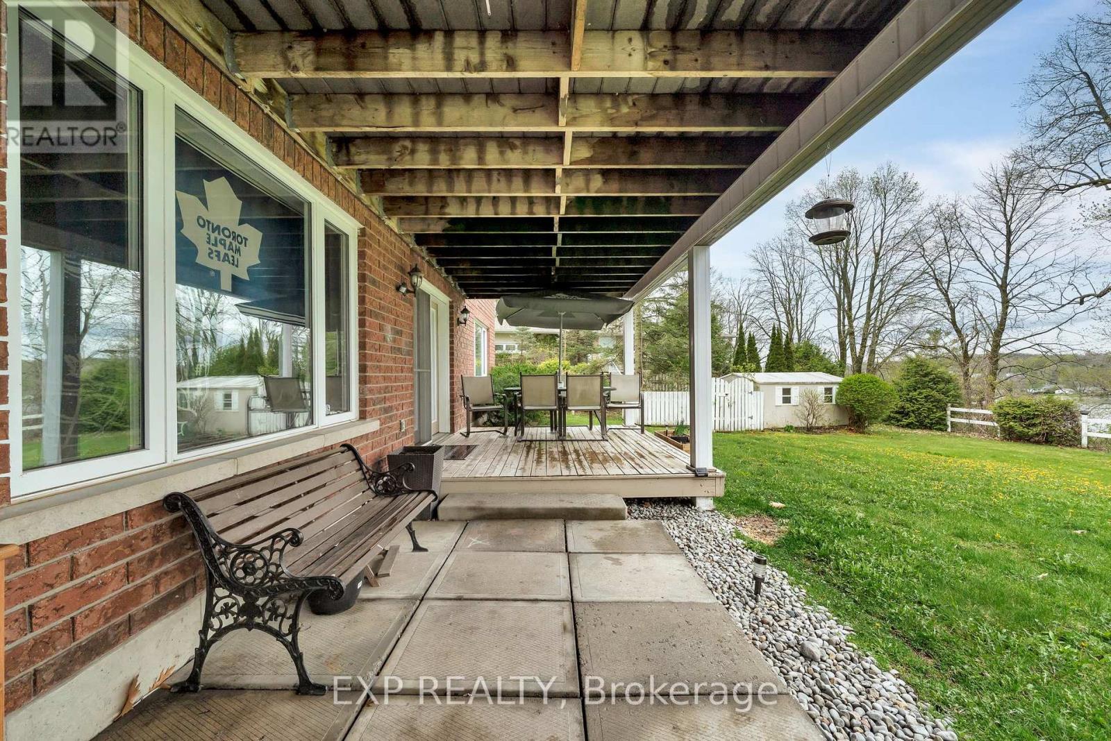 Photo 38 of 127 River Drive, Quinte West ON