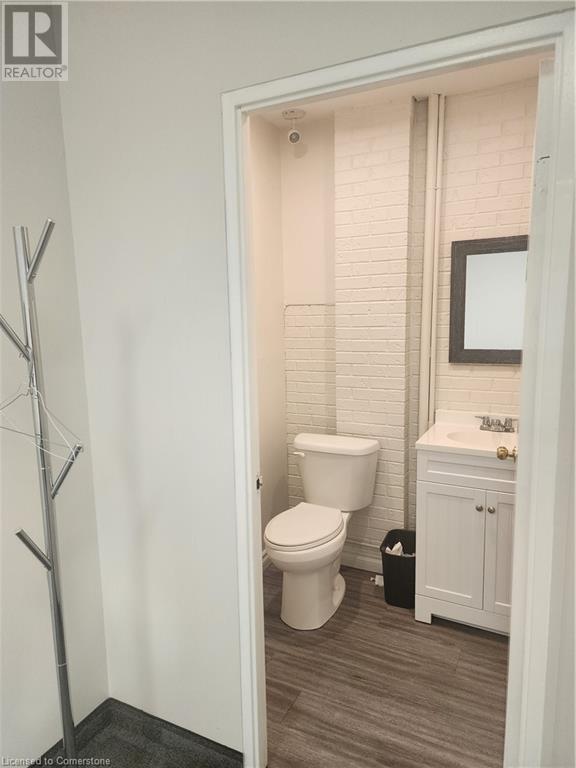 Photo 3 of 1505 Guelph Line Unit 11, Burlington ON